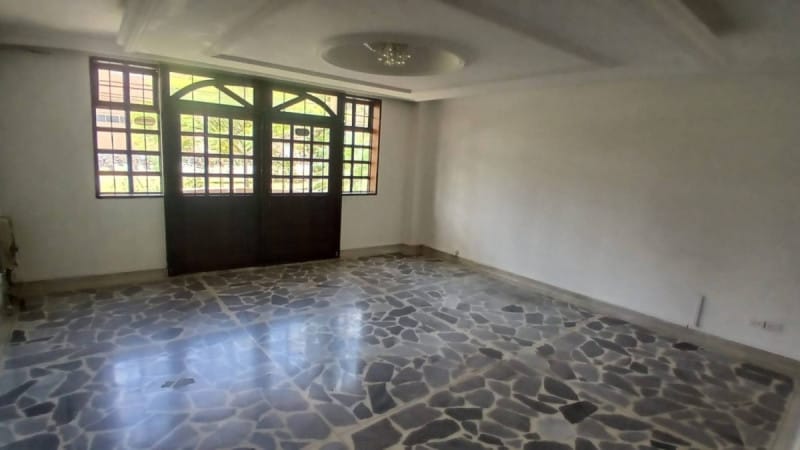 Casa de 6 alcobas en venta en La Castellana, Medellín, 600 m² · foto 12 de 18
