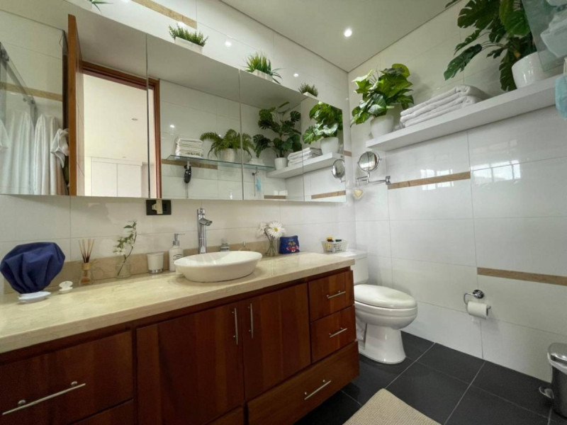 Apartamento en venta en El Poblado, Medellín · foto 5 de 21