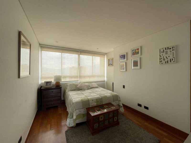 Apartamento en venta en El Poblado, Medellín · foto 8 de 21