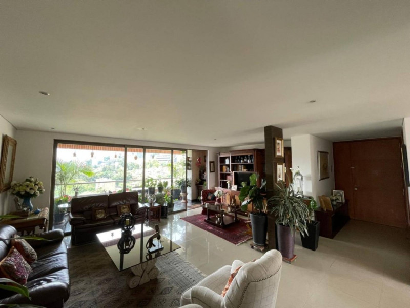 Apartamento en venta en El Poblado, Medellín · foto 13 de 21
