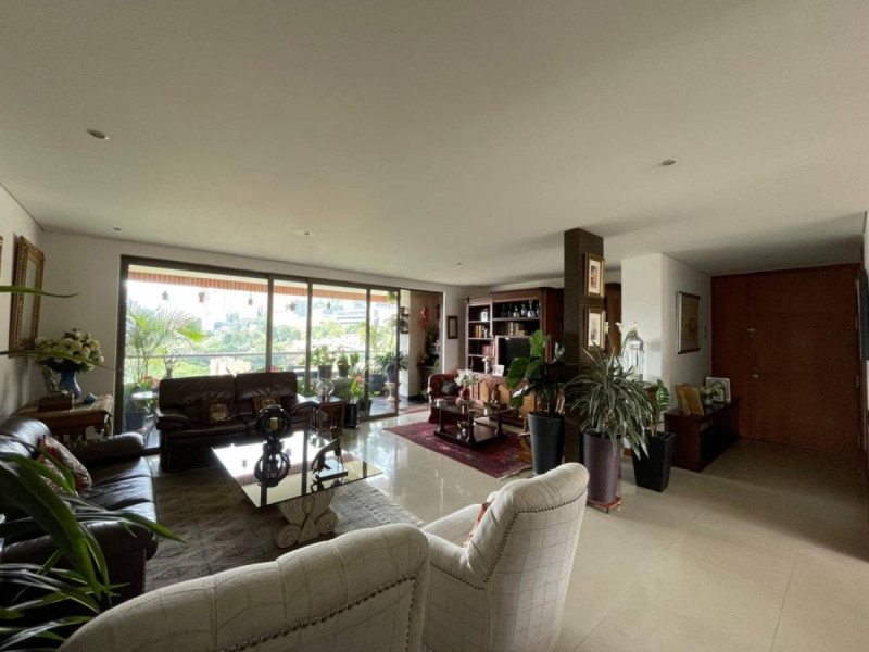 Apartamento en venta en El Poblado, Medellín · foto 14 de 21