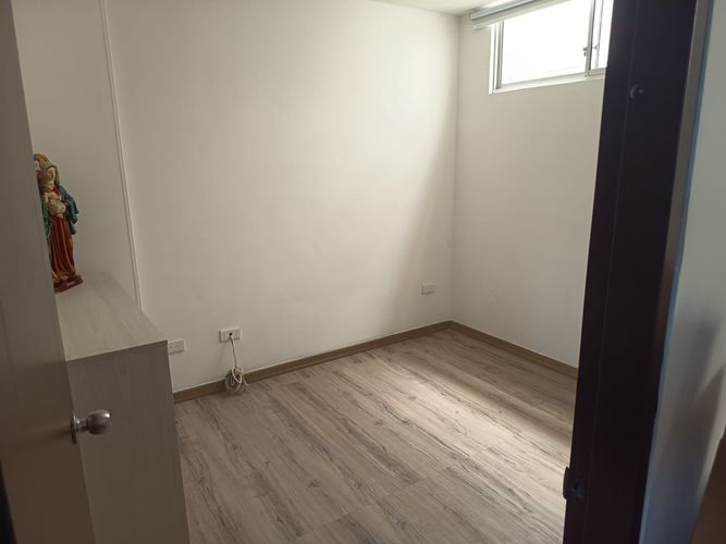 Apartamento de 3 alcobas en venta en Cadiz, Ibagué, 90 m² · foto 7 de 21
