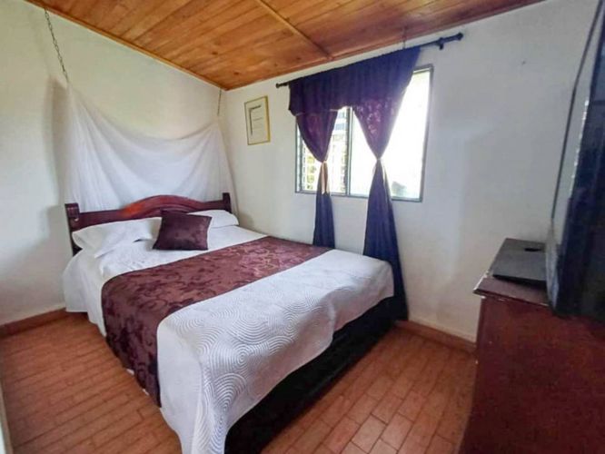 Finca en venta en Campo Alegre, Marinilla, 175 m² · foto 10 de 24