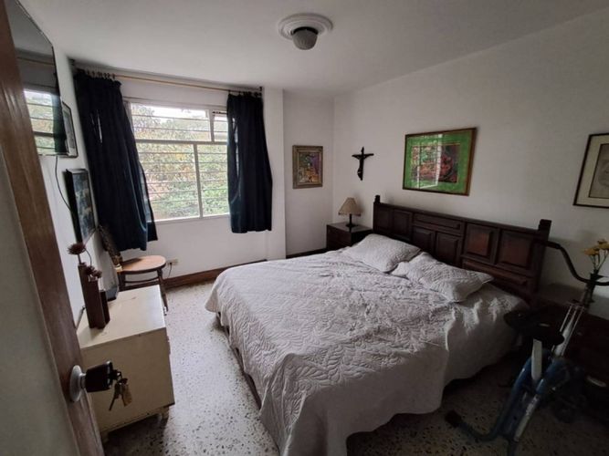 Apartamento de 3 alcobas en arriendo en La Florida, Medellín, 178 m² · foto 14 de 17
