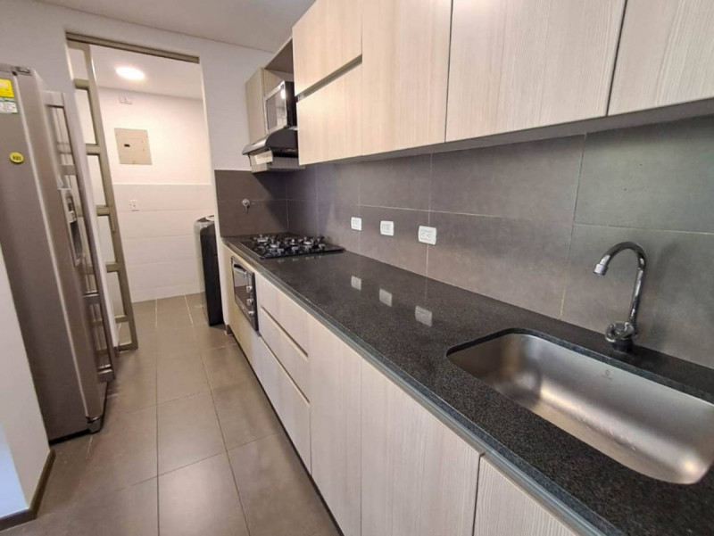 Apartamento en arriendo en Llano Grande, Rionegro · foto 4 de 15