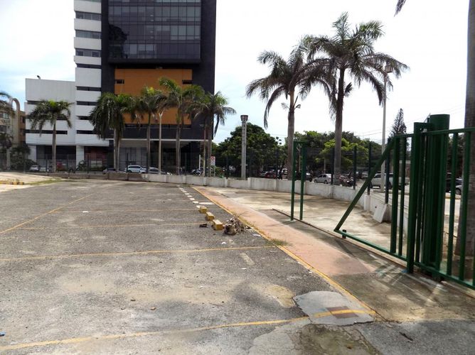 Lote en arriendo en El Country, Barranquilla · foto 2 de 7