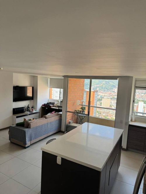 Apartamento de 2 alcobas en venta en Las Lomitas, Sabaneta, 75 m² · foto 6 de 24