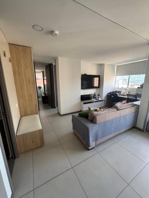 Apartamento de 2 alcobas en venta en Las Lomitas, Sabaneta, 75 m² · foto 17 de 24