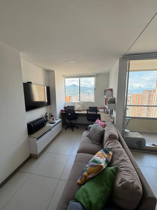 Apartamento de 2 alcobas en venta en Las Lomitas, Sabaneta, 75 m² · foto 18 de 24