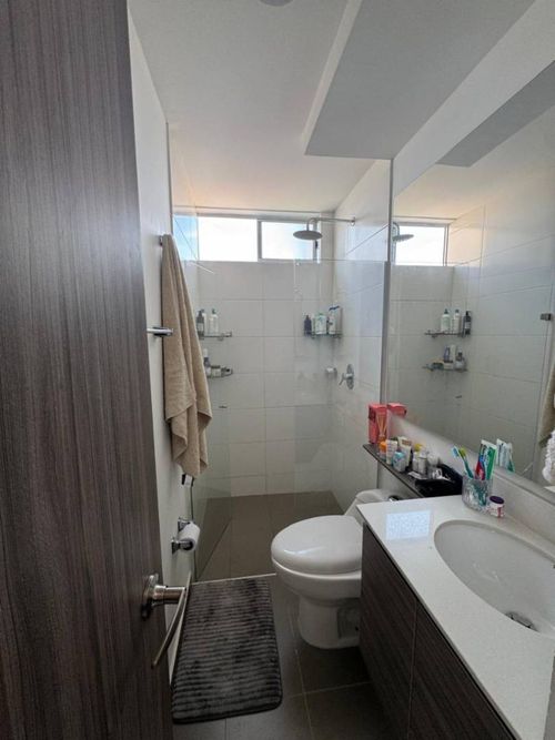 Apartamento de 2 alcobas en venta en Las Lomitas, Sabaneta, 75 m² · foto 22 de 24