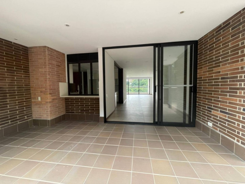 Apartamento en arriendo en El Poblado, Medellín · foto 12 de 18