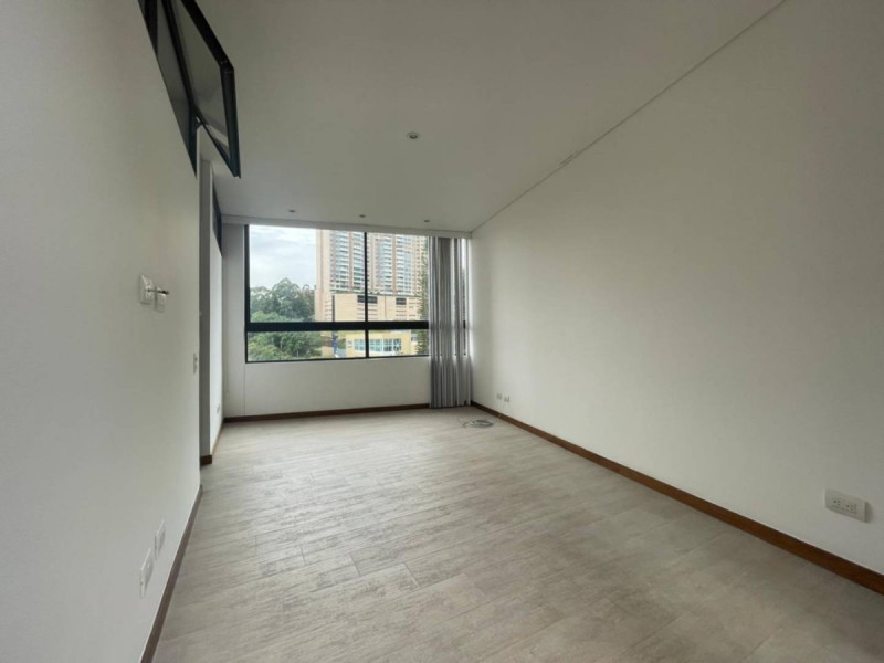 Apartamento en arriendo en El Poblado, Medellín · foto 14 de 18