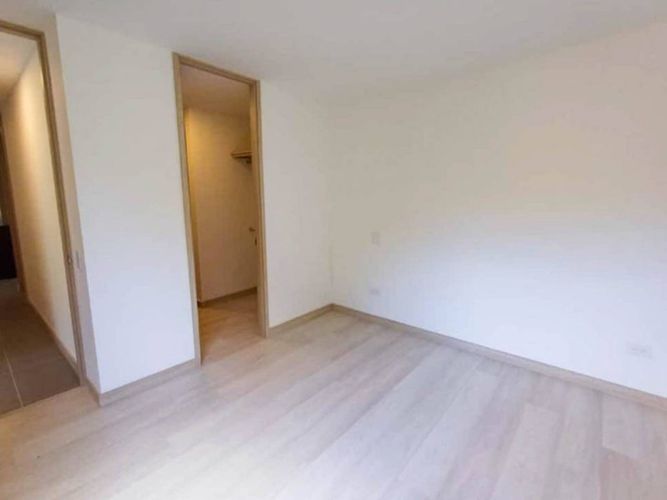 Apartamento de 3 alcobas en venta en Santa Elena, El Retiro, 79 m² · foto 13 de 24