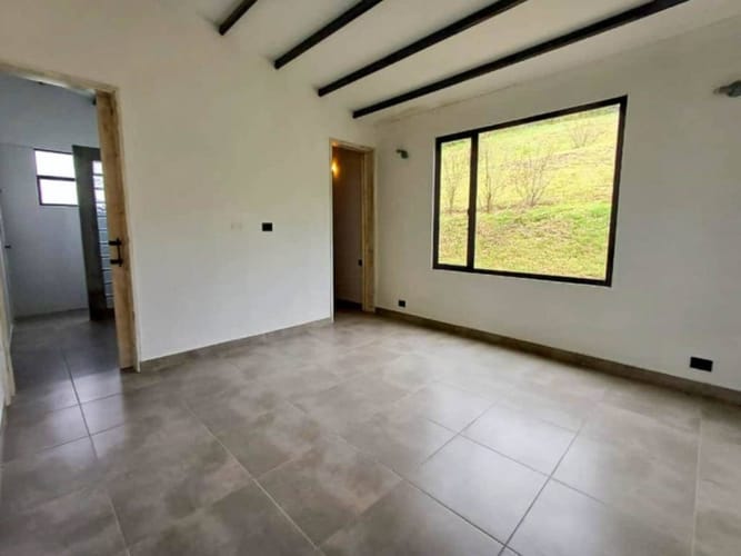 Finca en arriendo en San Nicolas, La Ceja, 264 m² · foto 21 de 24