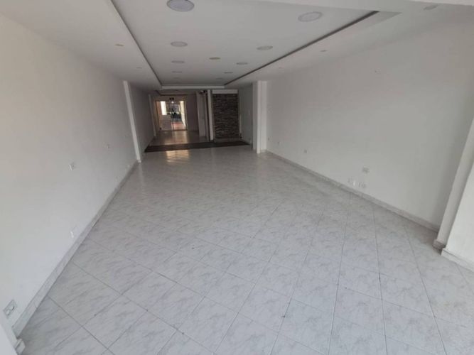 Local en arriendo en El Poblado, Medellín, 50 m² · foto 7 de 8
