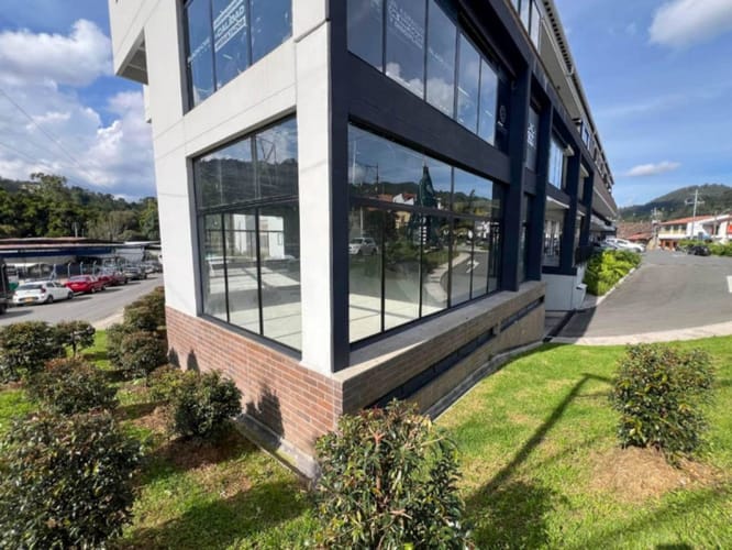 Local en arriendo en El Retiro, 120 m² · foto 4 de 14