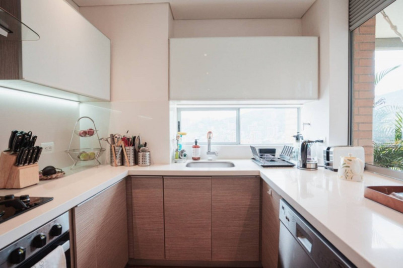 Apartamento en arriendo en El Poblado, Medellín · foto 9 de 21