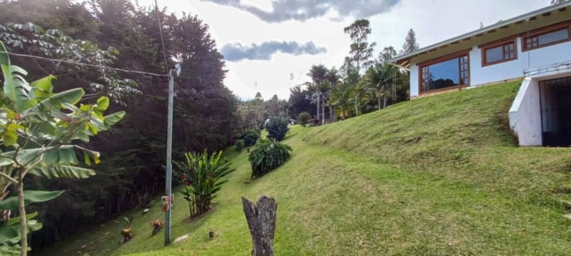 Finca en arriendo en Llano Grande, Rionegro, 350 m² · foto 12 de 24