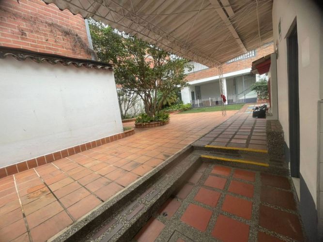 Casa de 1 alcoba en arriendo en Zona Centro, Envigado, 656 m² · foto 11 de 20
