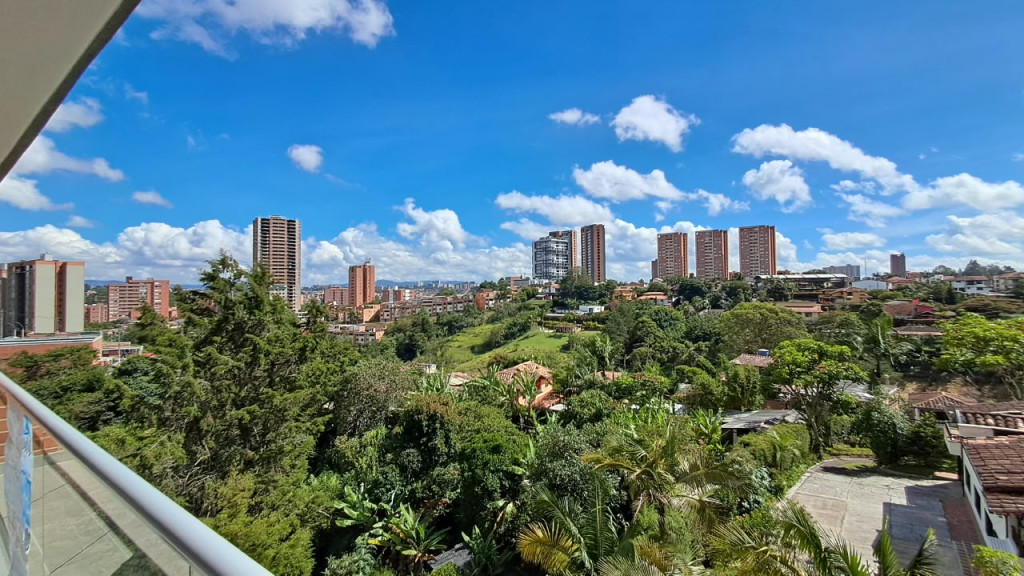 Apartamento en arriendo en Llano Grande, Rionegro · foto 3 de 14