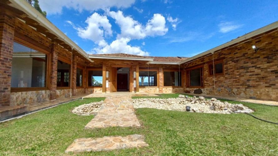 Finca en venta en Llano Grande, Rionegro, 350 m² · foto 11 de 24