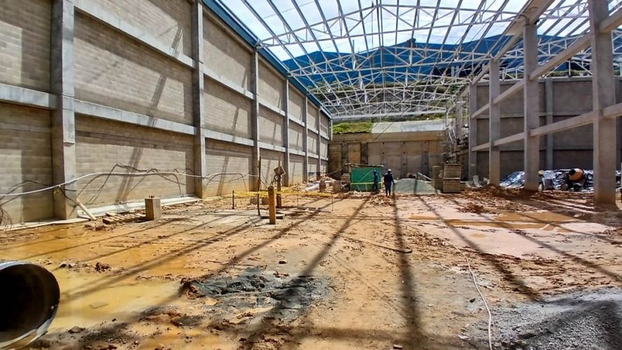 Bodega en arriendo en Sajonia, Rionegro, 1596 m² · foto 9 de 14