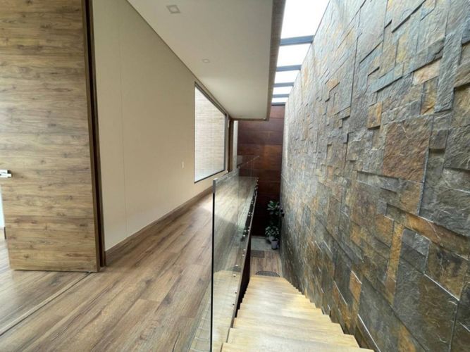Casa de 4 alcobas en venta en Las Palmas, Envigado, 440 m² · foto 17 de 24