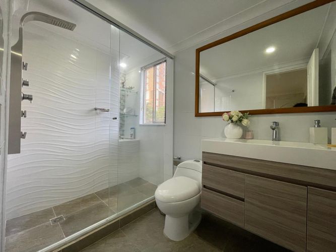 Apartamento de 3 alcobas en venta en El Diamante No. 2, Medellín, 150 m² · foto 14 de 24