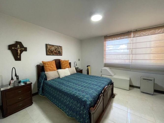 Apartamento de 3 alcobas en venta en Los Balsos, Medellín, 101 m² · foto 8 de 11