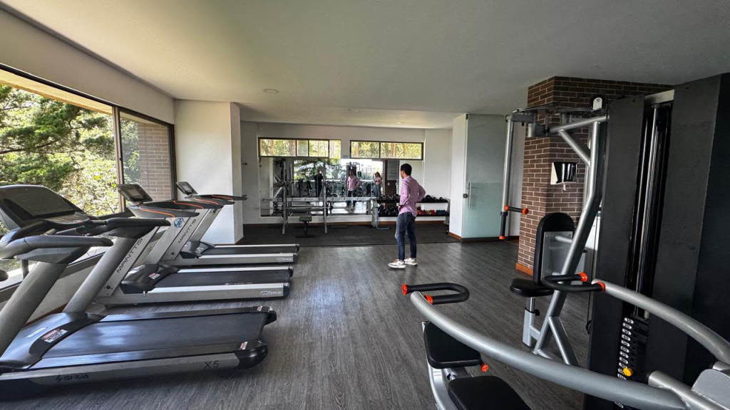 Apartamento en arriendo en El Poblado, Medellín · foto 2 de 13