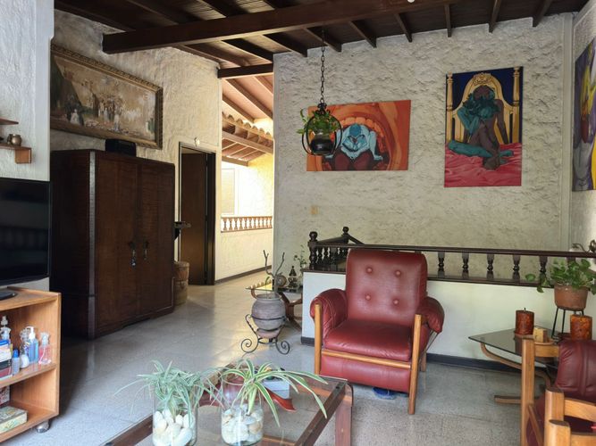 Casa de 5 alcobas en venta en Belén, Medellín, 375 m² · foto 6 de 22