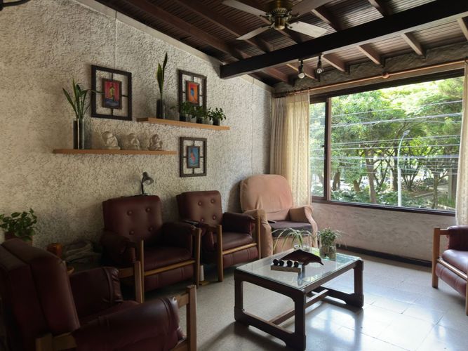 Casa de 5 alcobas en venta en Belén, Medellín, 375 m² · foto 8 de 22