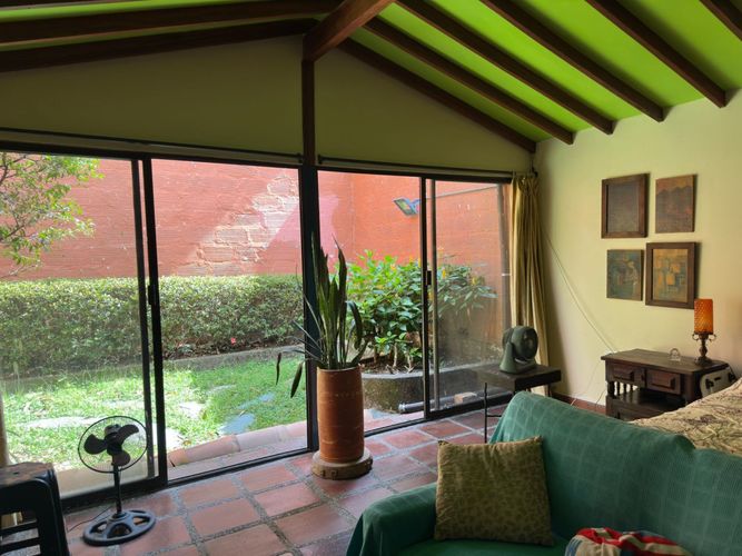 Casa de 5 alcobas en venta en Belén, Medellín, 375 m² · foto 18 de 22