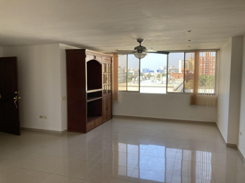 Apartamento en venta en El Prado, Barranquilla · foto 3 de 24