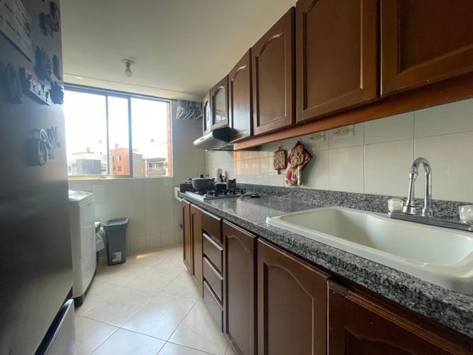 Apartamento de 3 alcobas en venta en Belén, Medellín, 98 m² · foto 4 de 12