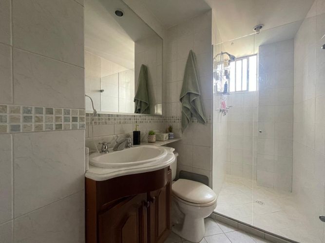 Apartamento de 3 alcobas en venta en Belén, Medellín, 98 m² · foto 6 de 12