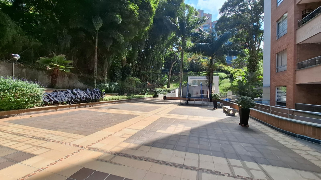 Apartamento en venta en El Esmeraldal, Envigado · foto 12 de 13