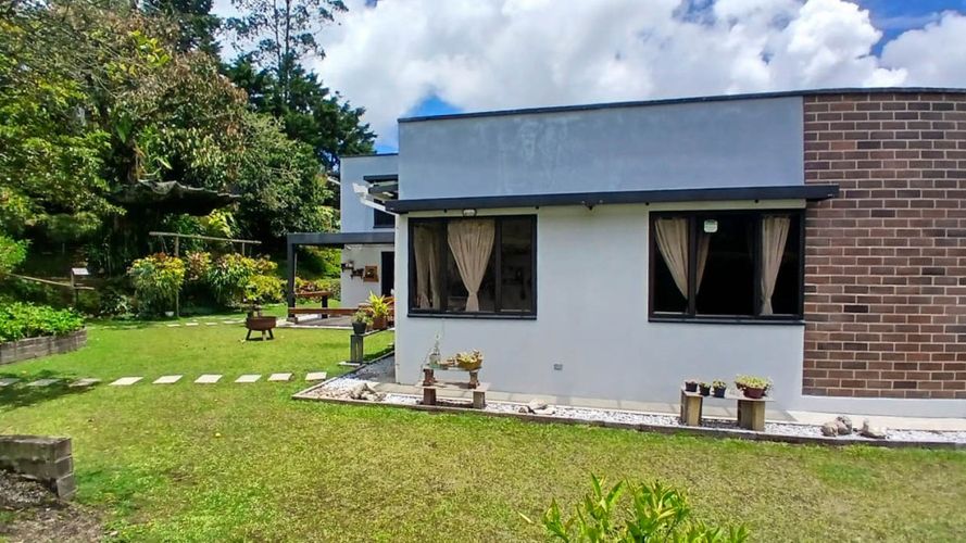 Finca en arriendo en Guapante, Guarne, 330 m² · foto 4 de 24