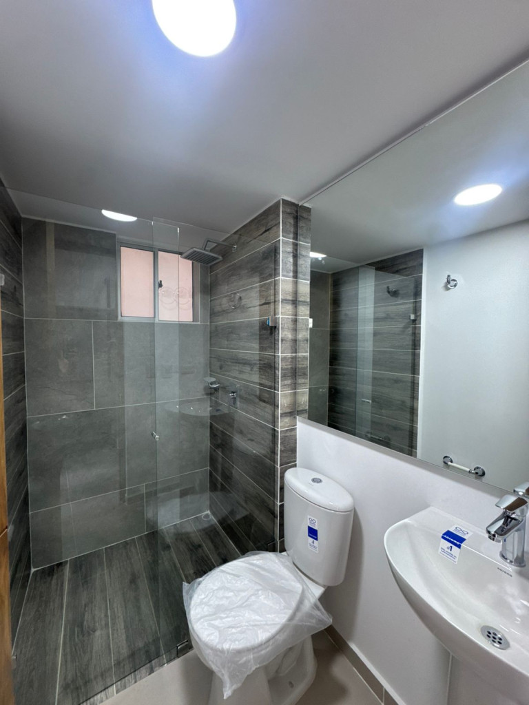 Apartamento en arriendo en Valle Del Lili, Cali · foto 11 de 19