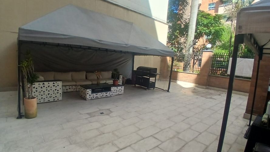 Apartamento de 3 alcobas en arriendo en San Joaquín, Medellín, 230 m² · foto 11 de 12