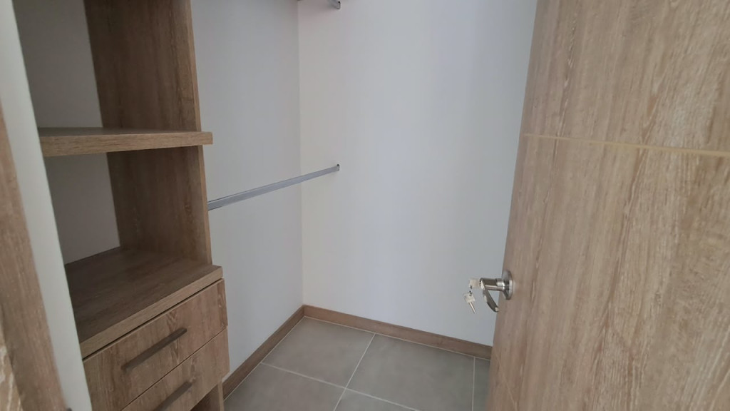 Apartamento en arriendo en Llano Grande, Rionegro · foto 10 de 16