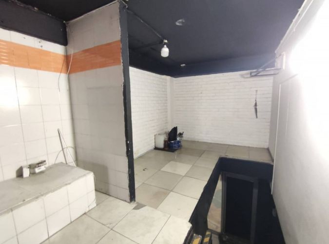 Local en arriendo en El Poblado, Medellín, 60 m² · foto 10 de 19
