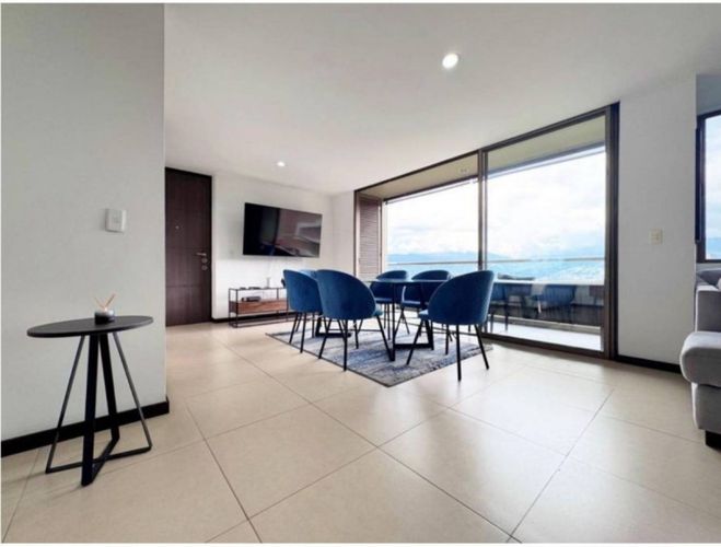 Apartamento de 5 alcobas en venta en El Poblado, Medellín, 163 m² · foto 18 de 24