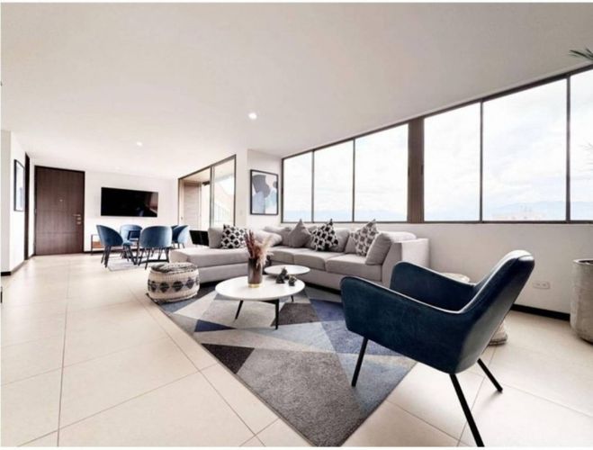 Apartamento de 5 alcobas en venta en El Poblado, Medellín, 163 m² · foto 23 de 24
