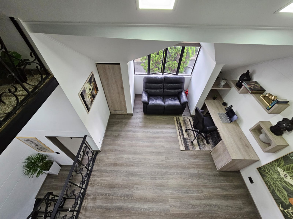 Casa en arriendo en El Poblado, Medellín · foto 7 de 23