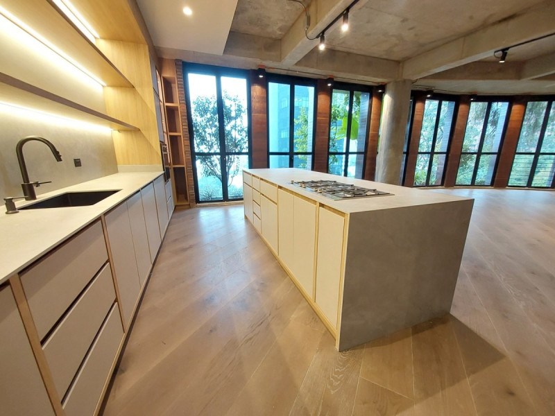 Apartamento en arriendo en El Tesoro, Medellín · foto 2 de 20