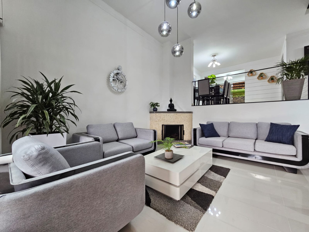 Casa en Arriendo en El Poblado, Medellín
