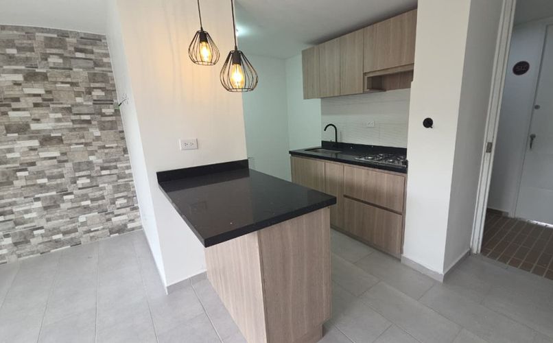 Apartamento de 2 alcobas en venta en La Ceja, 50 m² · foto 3 de 12