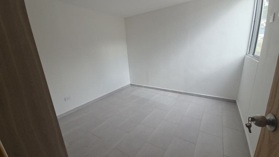 Apartamento de 2 alcobas en venta en La Ceja, 50 m² · foto 7 de 12