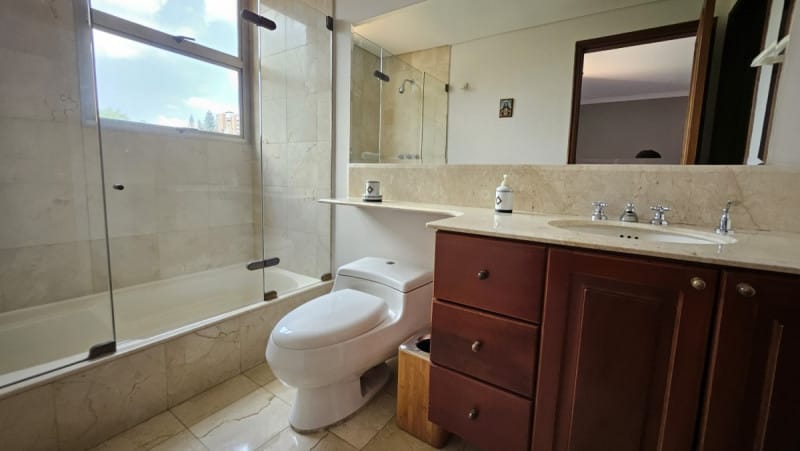 Apartamento de 4 alcobas en venta en La Florida, Medellín, 410 m² · foto 14 de 22